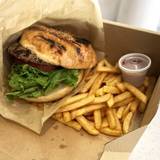 ウルフギャング・パック　PIZZA BAR 大阪 ザ パーク フロント ホテル店（ウルフギャングパックピザバー）