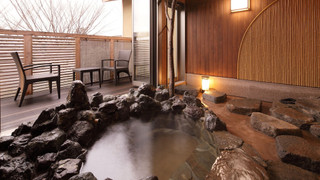 数寄屋風客室　「嵯峨野」〜ツイン〜【岩風呂】(チェックイン18時まで)