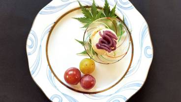 食事・飲み物 / 4