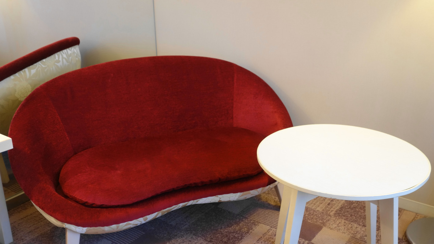 ハリウッドツイン／ソファ