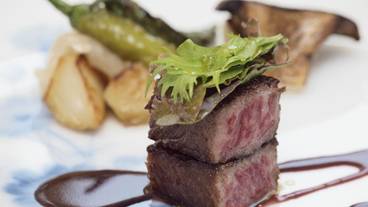 食事・飲み物 / 6