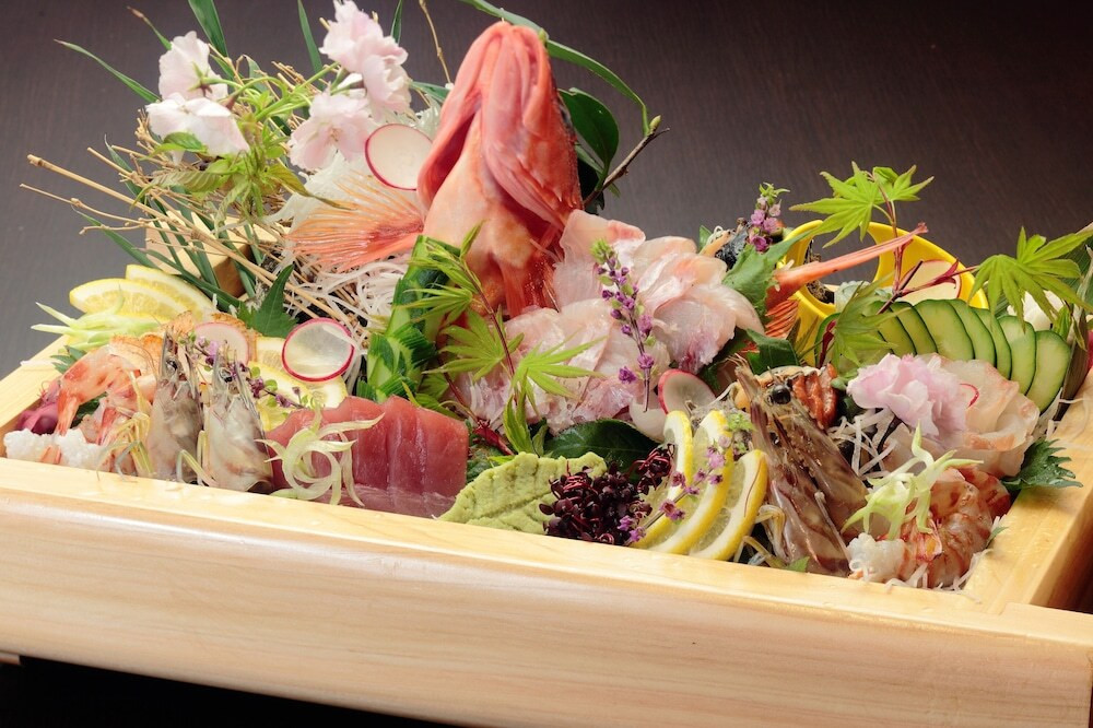 老舗の鮮魚店直営。新鮮な海の幸に舌鼓♪4070815