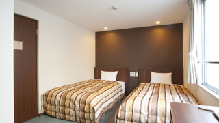 ツインルーム 喫煙可