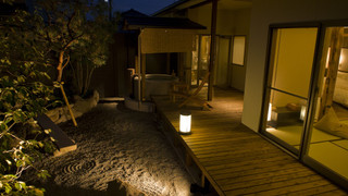 和室7.5帖+ツインベッド 庭園露天風呂付き (Aタイプ)