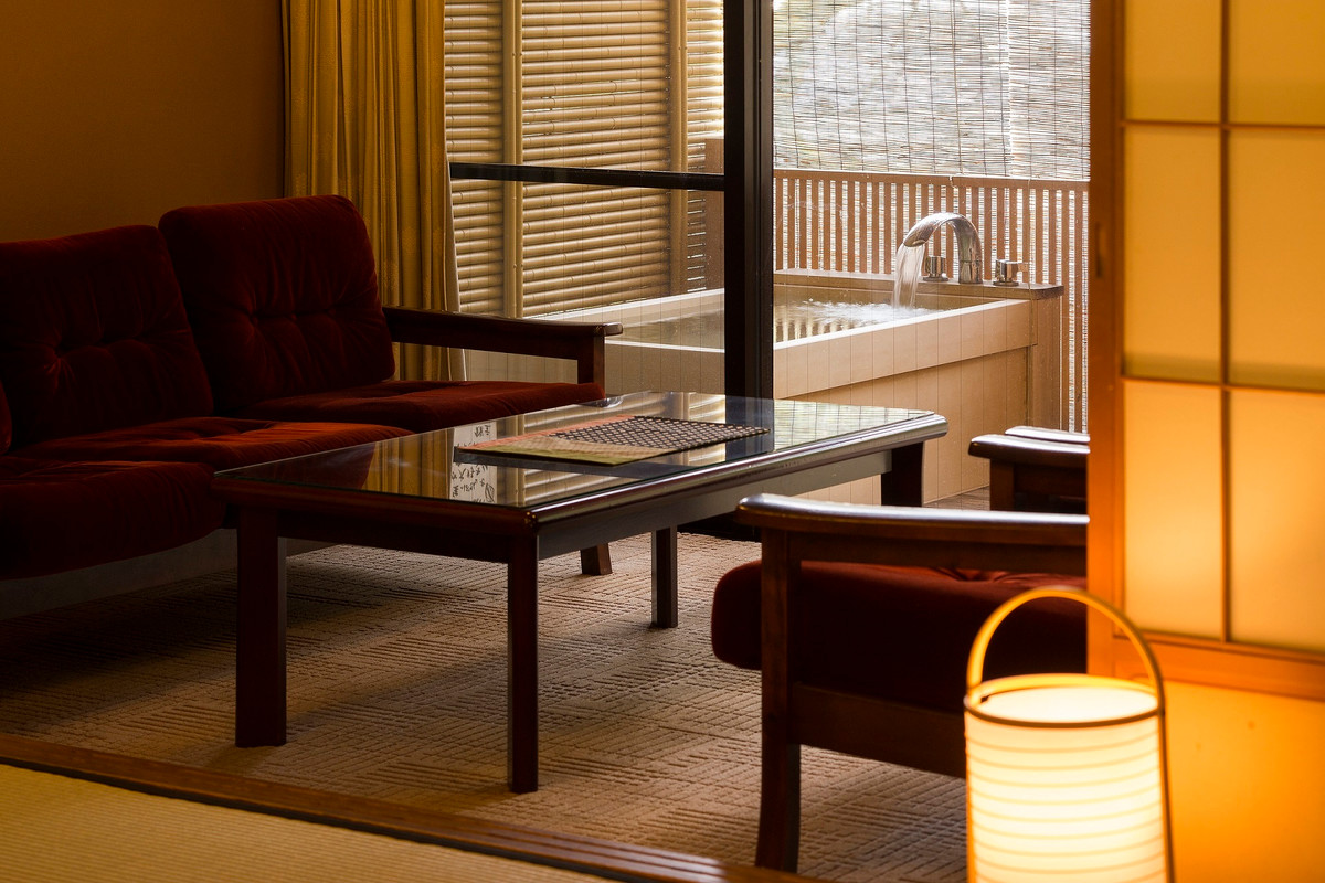 本館 檜の露天風呂付き客室