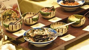 朝食ビュッフェ / 16