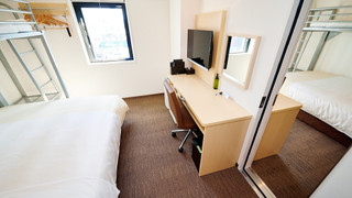 コネクティングルーム (ダブルベッド2台 + ロフトベッド2台) 禁煙