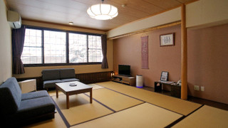 【禁煙】10畳コンフォート 4名定員 [コンフォート] [和室] [禁煙] [マウンテンビュー]