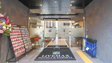 内部エントランス / 2