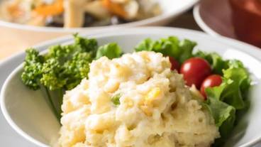 食事・飲み物 / 8