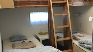 段違いツインルーム 禁煙