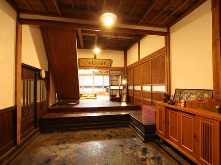 FUJI SAKURA HOUSE / 3