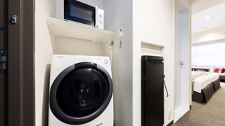 [本館／禁煙]スタンダードダブル＜18平米＞2名利用