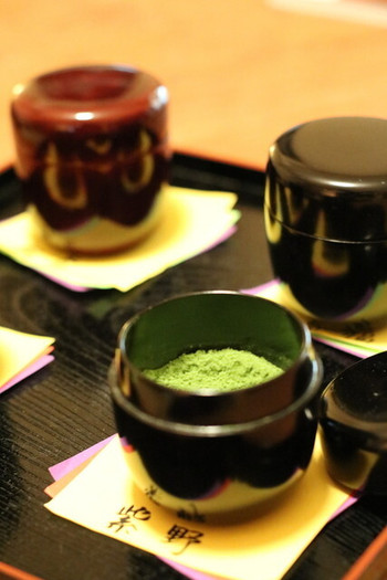 「皐盧庵茶舗」料理 736779 ４種類のお抹茶を飲みくらべます