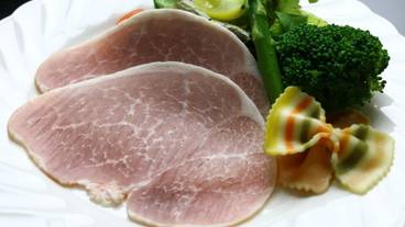 食事・飲み物 / 33