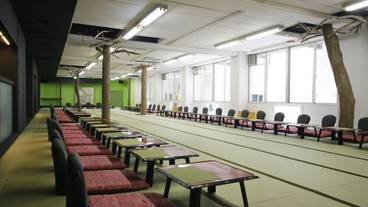 ボールルーム / 21