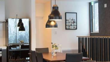 客室内のダイニングエリア / 6