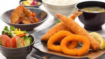 食事・飲み物 / 1