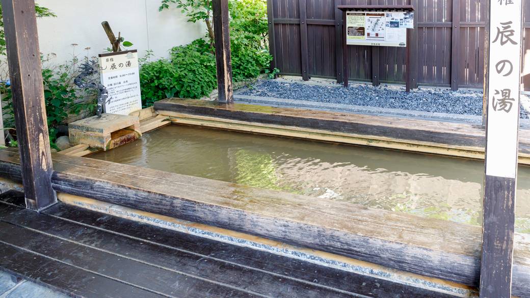 日本三大名段の
石段街をぶらりお散歩 / 4