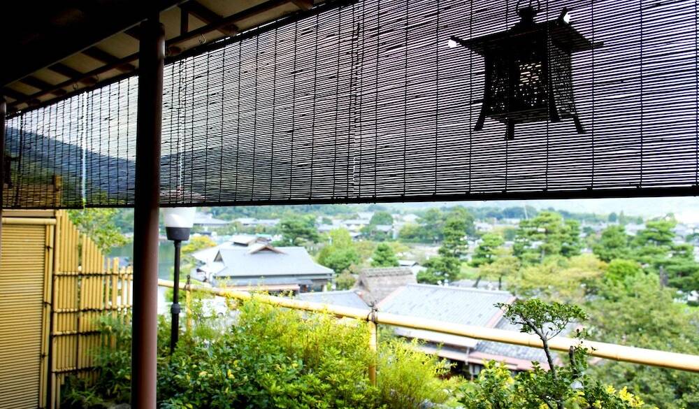 誕生日の思い出を胸に
ゆったり帰路へ / 2