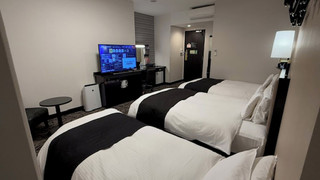 トリプルルーム ベッド (複数台) 禁煙