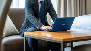 プレミアム ダブルルーム クイーンベッド 1 台 禁煙 バルコニー(トリップアドバイザー2020受賞)