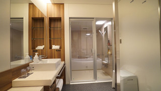 デラックス ツインルーム シングルベッド 2 台 喫煙可