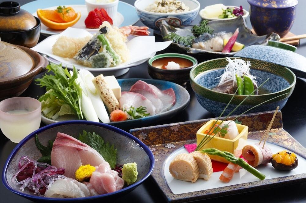 全室から宮津湾を一望。海鮮料理が自慢の美食宿3532273