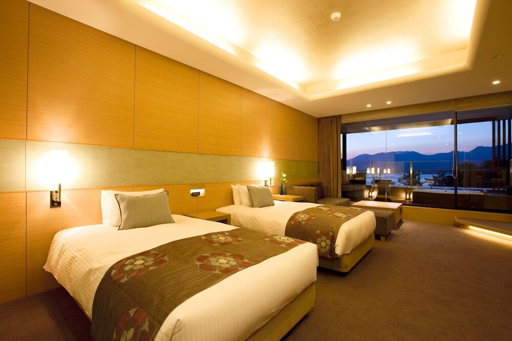 宮島グランドホテル有もと4020803