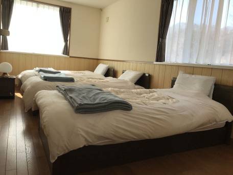 A villa in the forest in Minamikaruizawa / 4