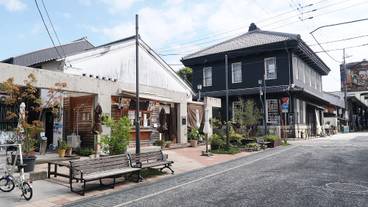 黒壁スクエア / 5