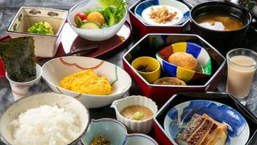 Restaurant / 12