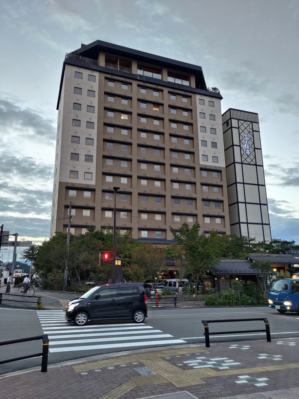 大きな建物