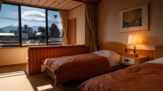 3Fユニバーサル和洋室【スタンダード】 [和洋室] [禁煙] [富士山が見える]