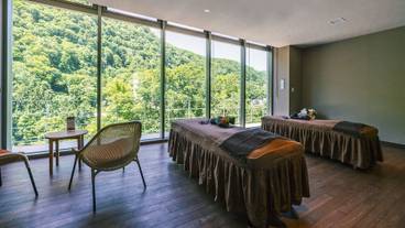 リラクゼーションスペース① / 3