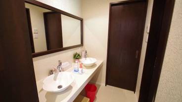 施設内の設備 / 12