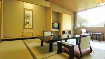 客室内のダイニングエリア / 15