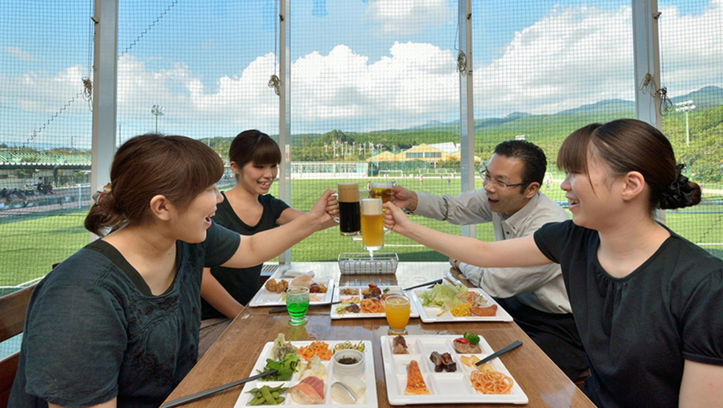 バイキングレストラン麦畑