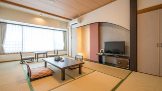 和室　共用バスルーム