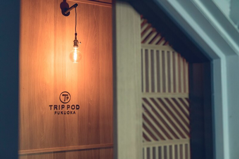 TRIP POD FUKUOKA -snack & bed-3508103