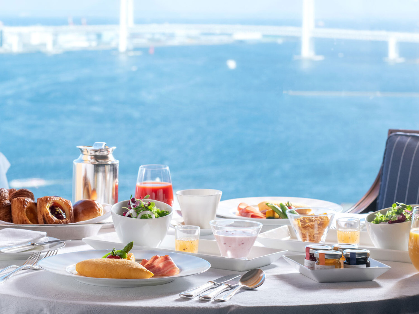 ヨコハマ グランドインターコンチネンタル ホテル3466394