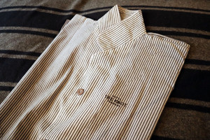 ストライプのパジャマ