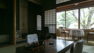 和室 共用バスルーム&共用トイレ