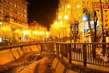 Gero onsen nostalgic night view