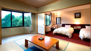 和洋室（40㎡）（ベッド2台、布団2組）