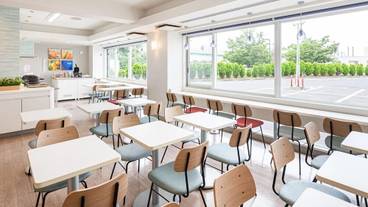 朝食スペース / 5