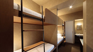 フォースルーム