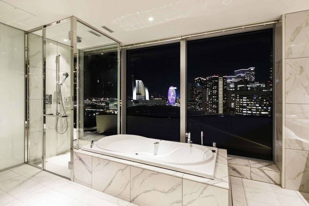 横浜港を一望できるリュクスな空間で、セレブ気分のホカンスを4243144