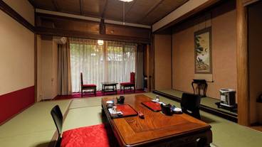 施設内の設備 / 26