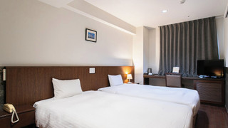 ハリウッドツイン　禁煙